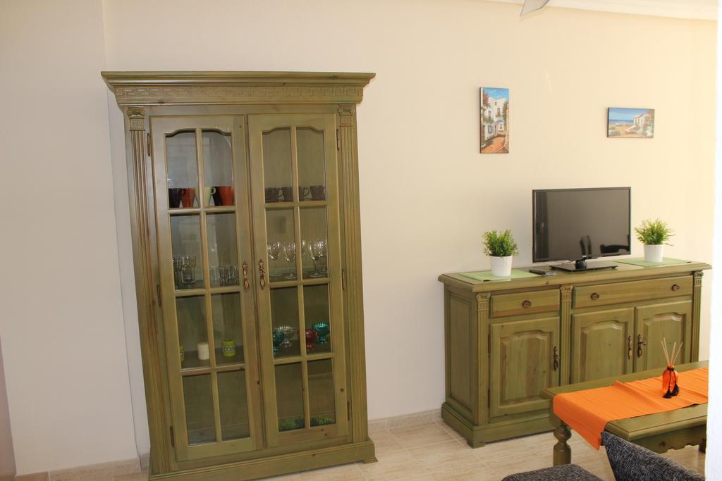 Apartamento Mariposa Lägenhet Torrevieja Rum bild