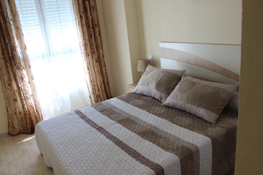 Apartamento Mariposa Lägenhet Torrevieja Rum bild