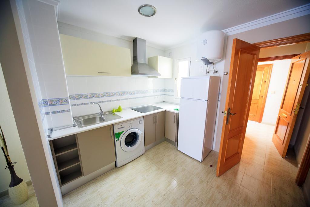 Apartamento Mariposa Lägenhet Torrevieja Exteriör bild
